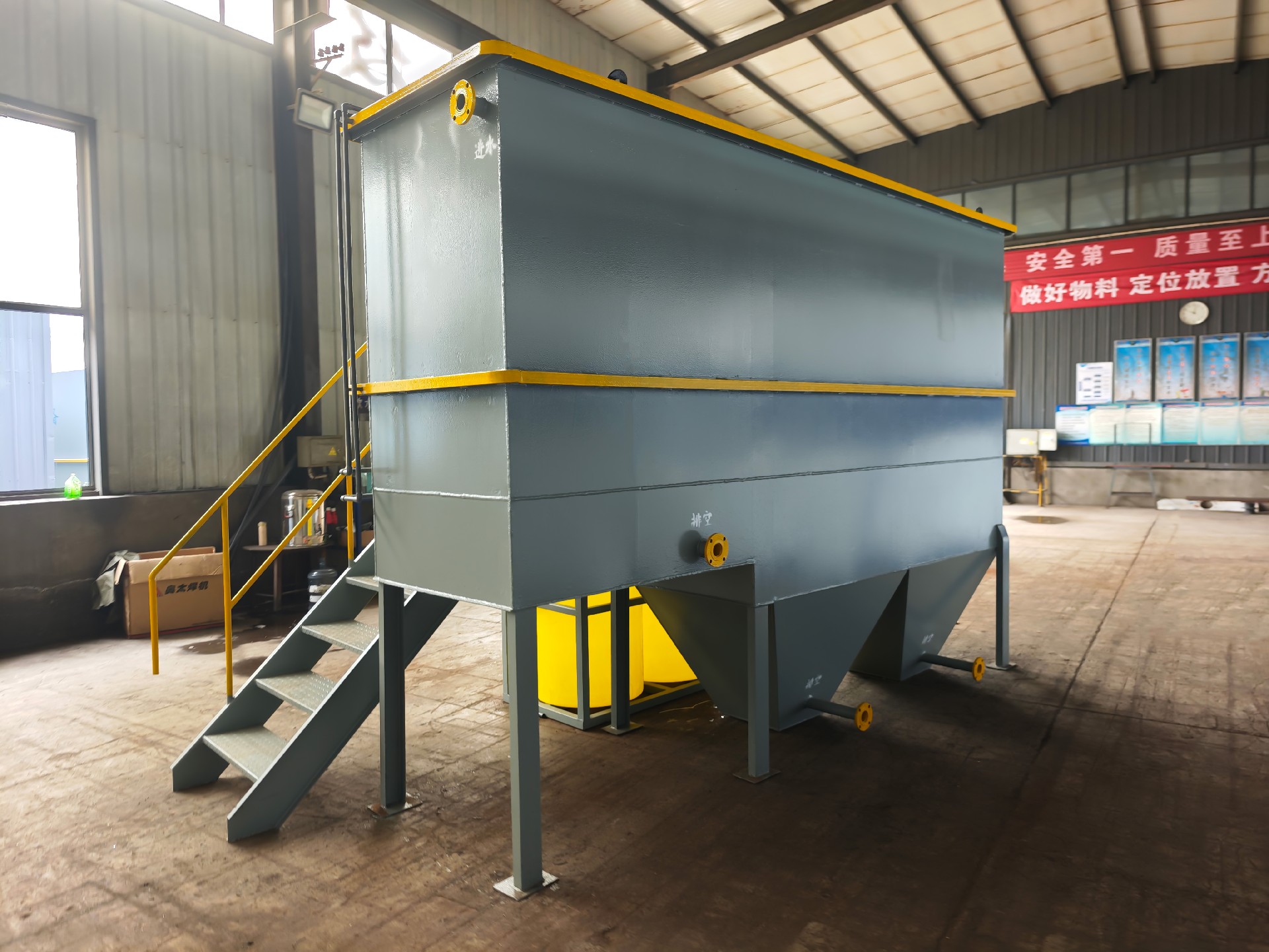 次氯酸钠发生器,电解次氯酸钠发生器,水消毒设备 次氯酸钠发生器,电解次氯酸钠发生器,水消毒设备